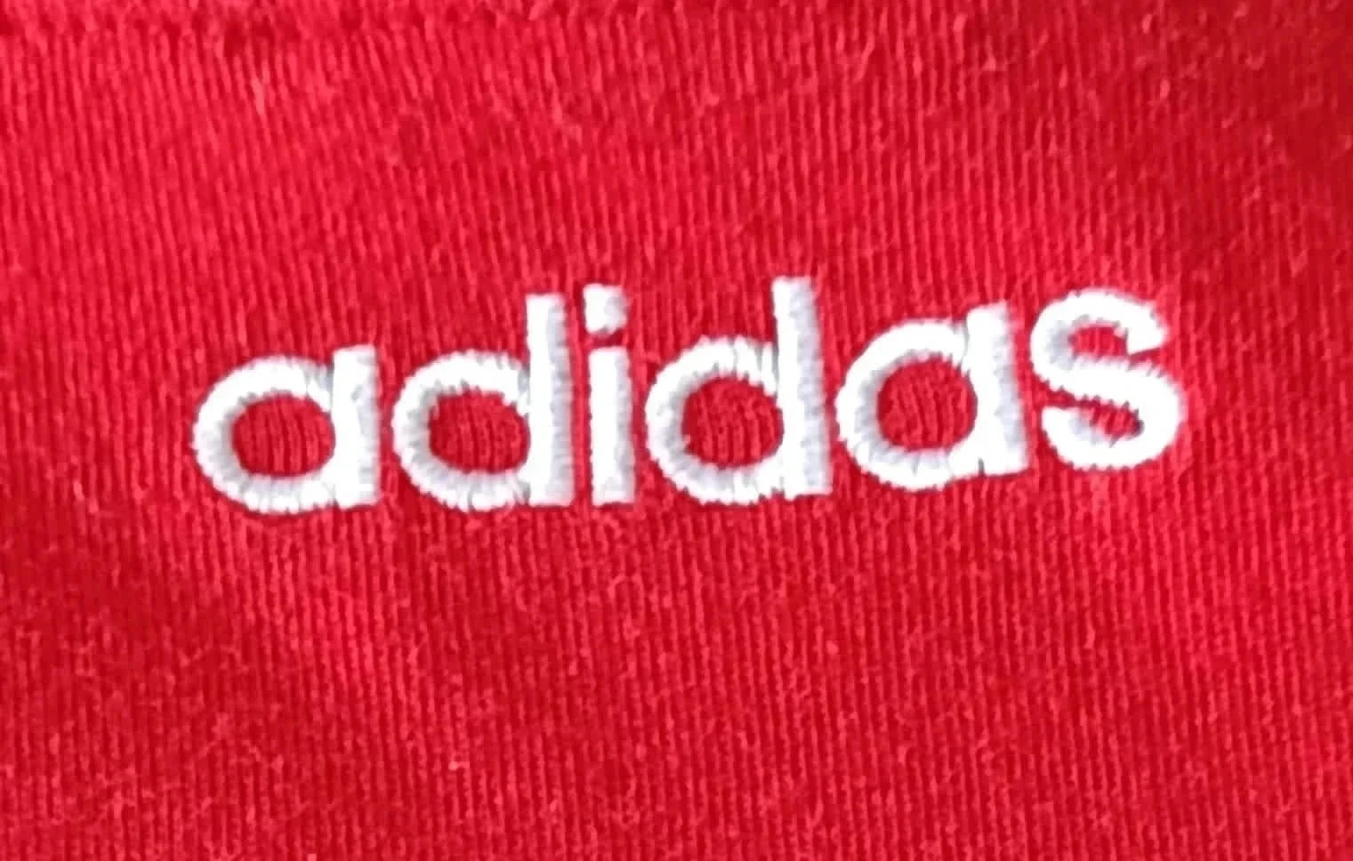 Camiseta Adidas 2005 vermelha com grande Logo branco Tamanho 16 anos – photo 5